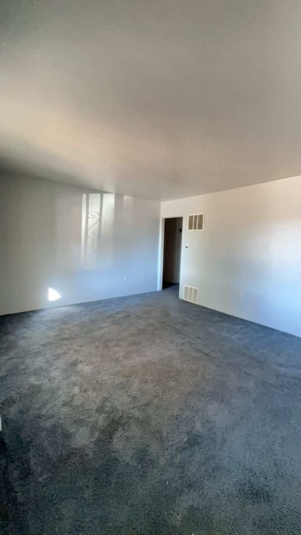 Foto del edificio - 2 bed 1 bath Aztec NM