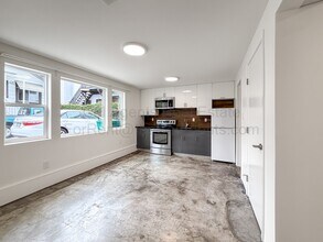 Building Photo - 5115 Shattuck Ave.