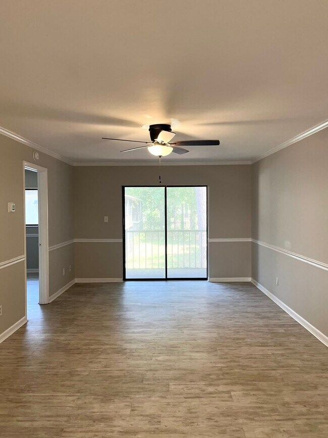 Foto del edificio - Two Bed, Two Bath Condo at Windsor Crossing