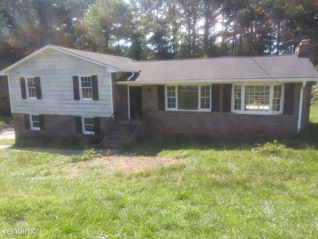 Building Photo - 3 br, 2 bath House - 3150 Sandy Plains Rd