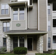 Three Lakes Apartments photo'