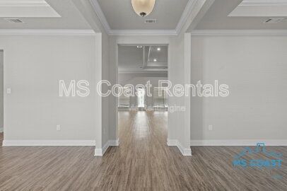 Foto del edificio - 8712 Park Ridge Ct