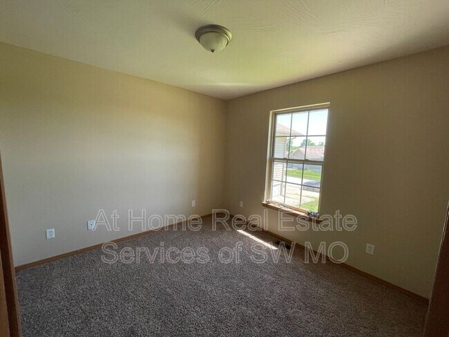 Foto del edificio - 3314 N Marion Ave