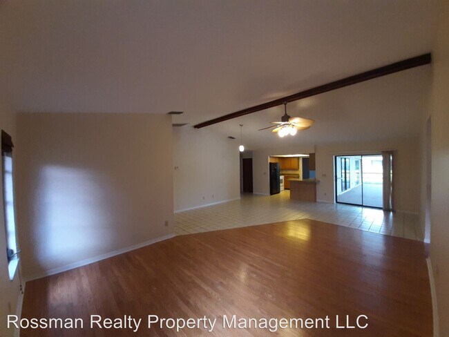 Building Photo - 3 br, 2 bath House - 2625 SE 20th Ave