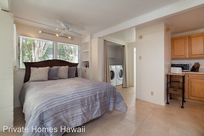 Building Photo - Studio, 1 bath House - 1452 Kehaulani Dr.