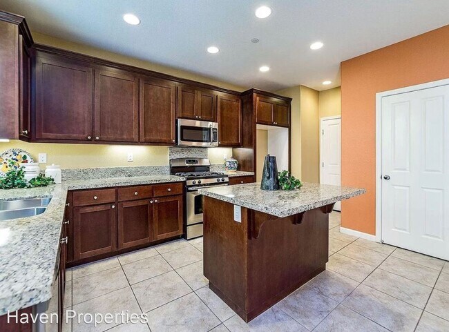 Foto del edificio - 4 br, 3 bath House - 236 Barnhill Drive