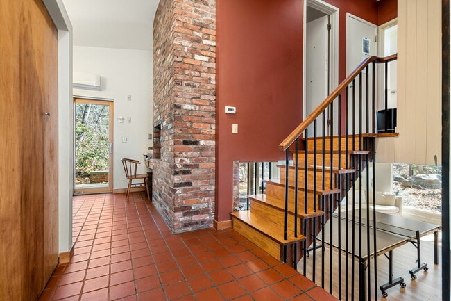 Photo - 15 Trotting Horse Dr House