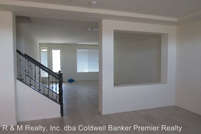Foto del edificio - 4 br, 2.5 bath House - 10122 Cascadia Creek