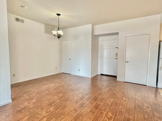 Building Photo - 111 S Croft Ave