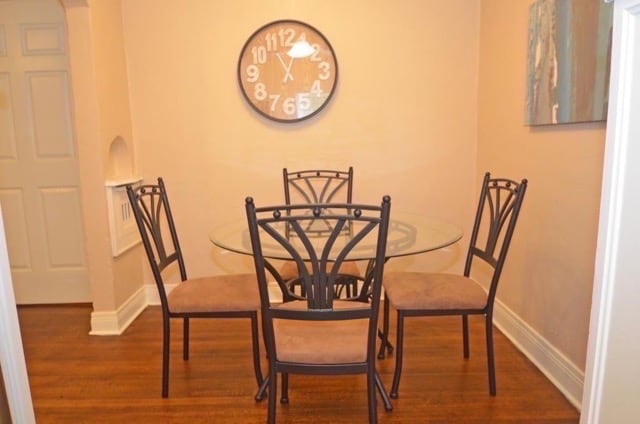 Building Photo - 2004 Spring St