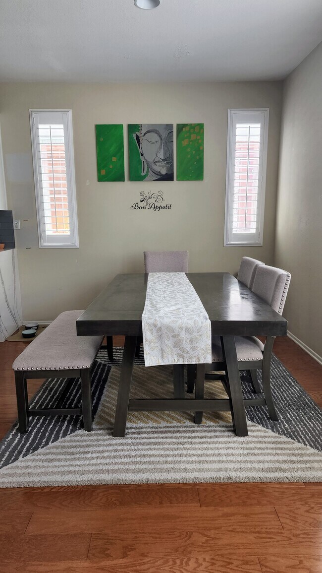 Dining - 743 W Bel Esprit Cir