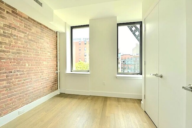 Building Photo - 99 Allen Street