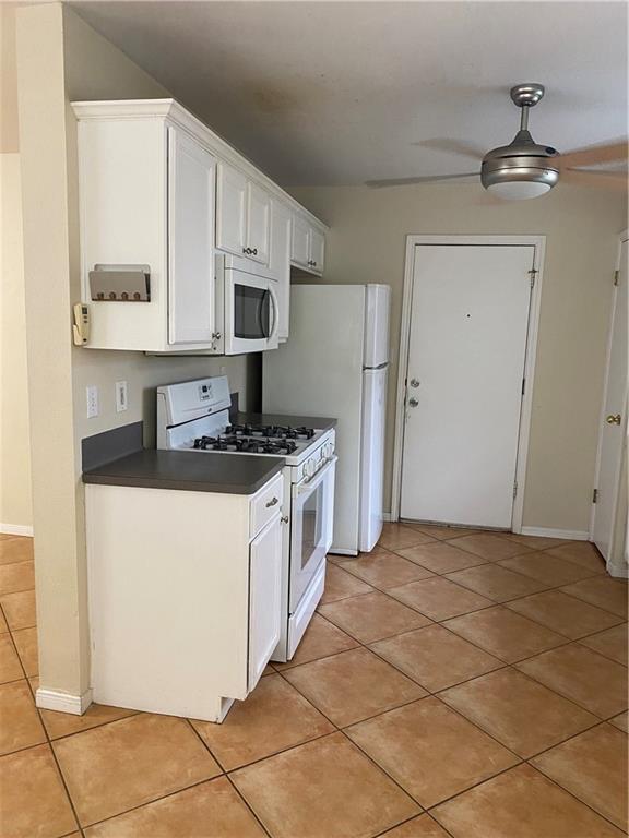 Foto del edificio - 1709 Windy Park Cir