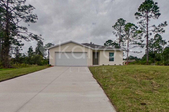 Foto principal - 1128 Hayes Ave S