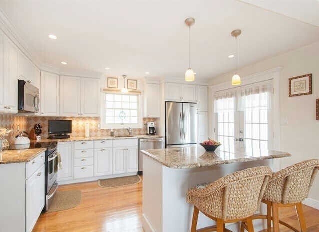 Kitchen 2 - 207 Jefferson Ave