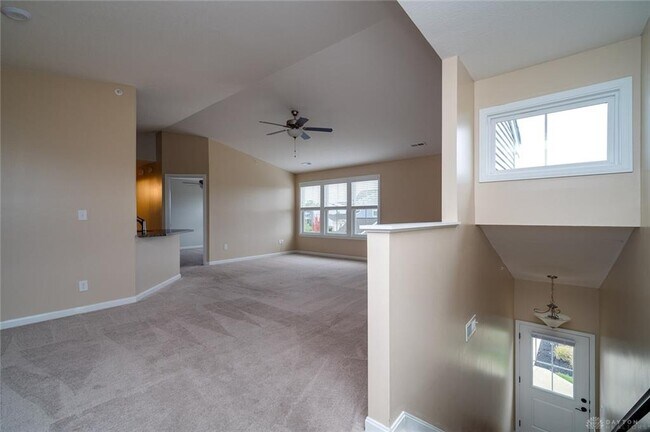 Building Photo - 275 Waterhaven Way