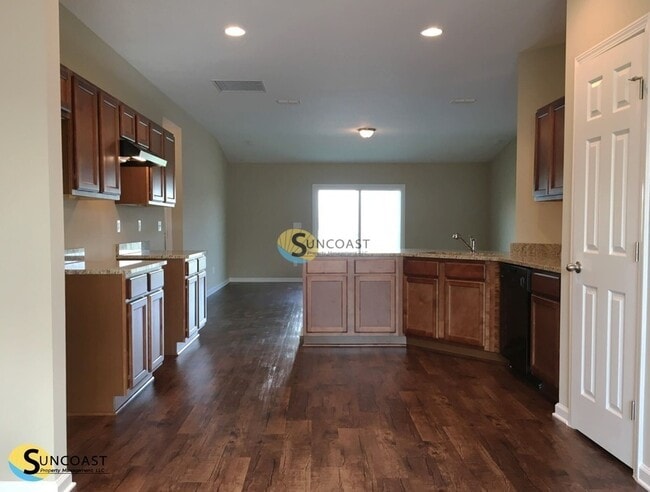 Building Photo - 8175 Golden Bamboo Dr