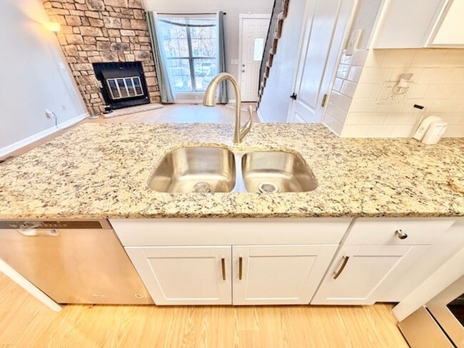 Foto del edificio - 2917 W 81st Ave