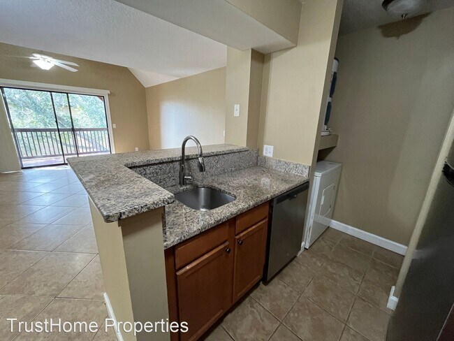 Building Photo - 1 br, 1 bath House - 345 Lakepointe Drive ...
