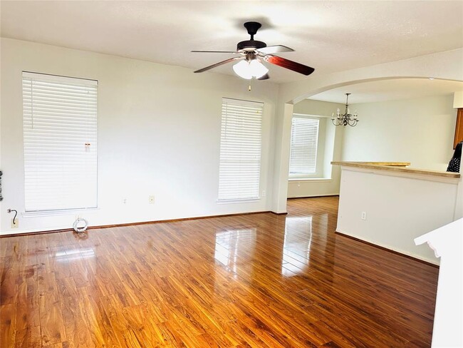Building Photo - 7203 Calcutta Spring Dr