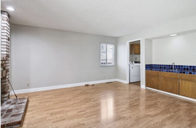 Building Photo - Antioch