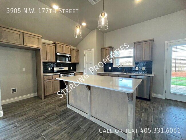 Building Photo - 3905 NW 177th St