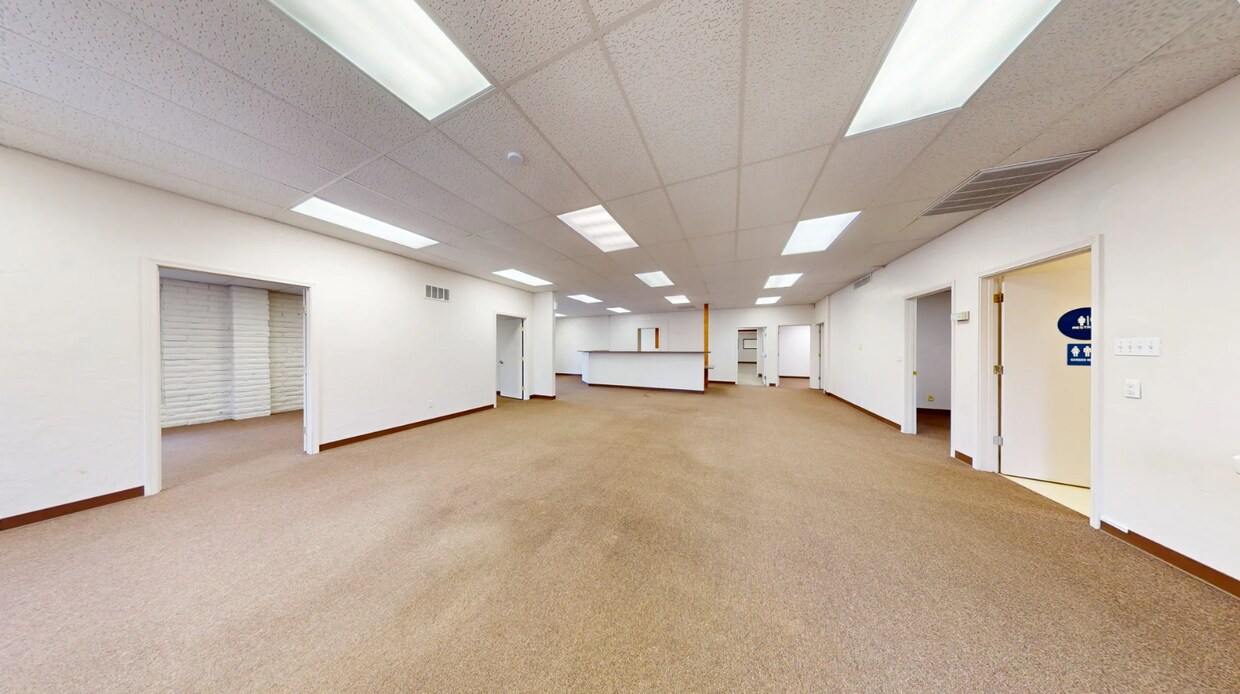 Foto principal - 4216 Shasta Dam Blvd