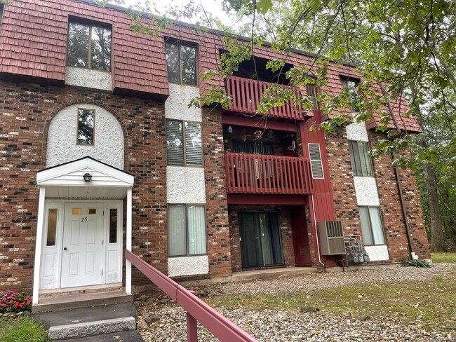 Foto del edificio - 25 Woodsedge Dr