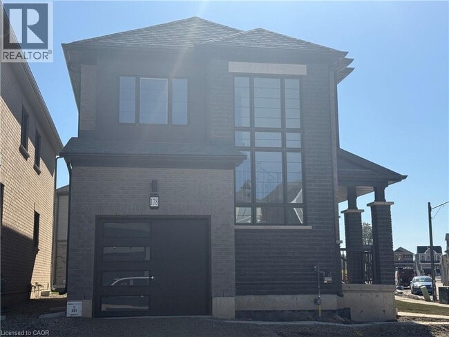 Building Photo - 178 Gillespie Dr