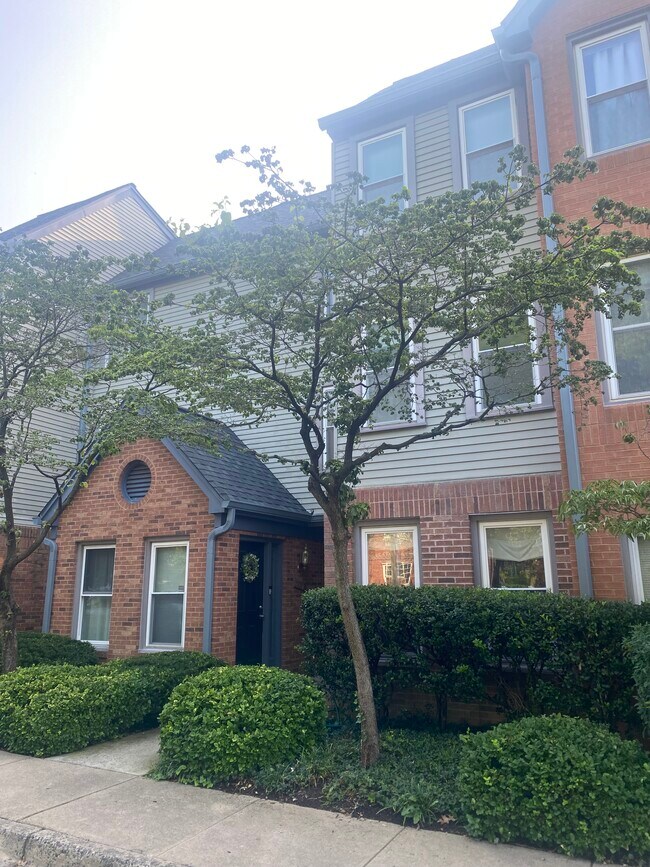 Foto del edificio - 2103 N Rolfe St