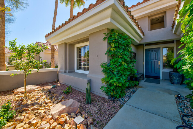 Building Photo - 78829 Putting Green Dr