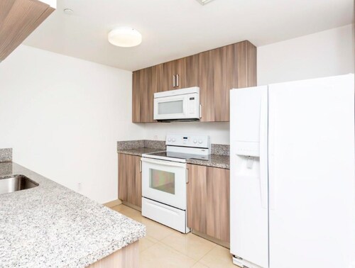 Foto principal - 350 W Flagler St