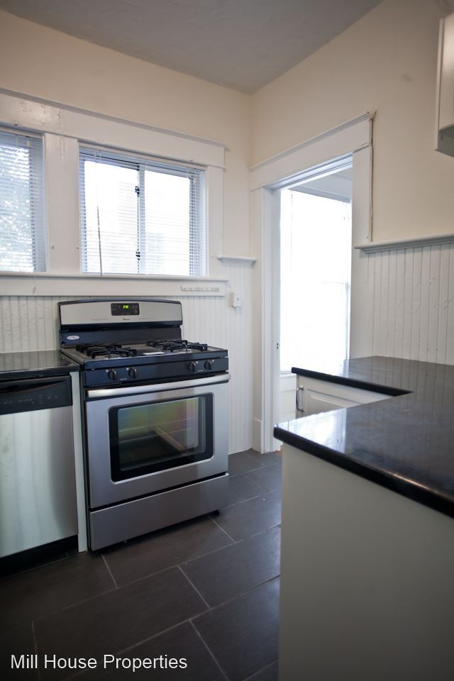 Foto del edificio - 3 br, 1 bath House - 502 North Street