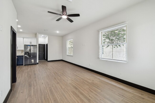 Foto del edificio - 3367 4th Ave S