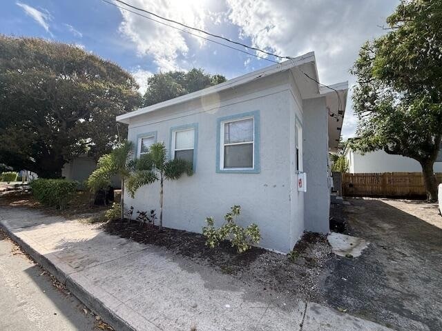 Photo - 319 Clematis St House