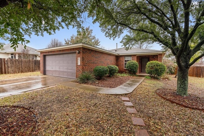 Building Photo - 107 McCarthur Dr