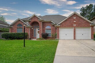 Building Photo - 25923 Marshbrook Ln