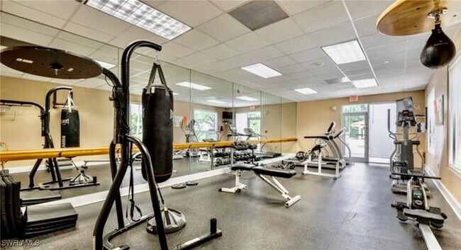 Foto del edificio - 26240 Bonita Fairways Blvd