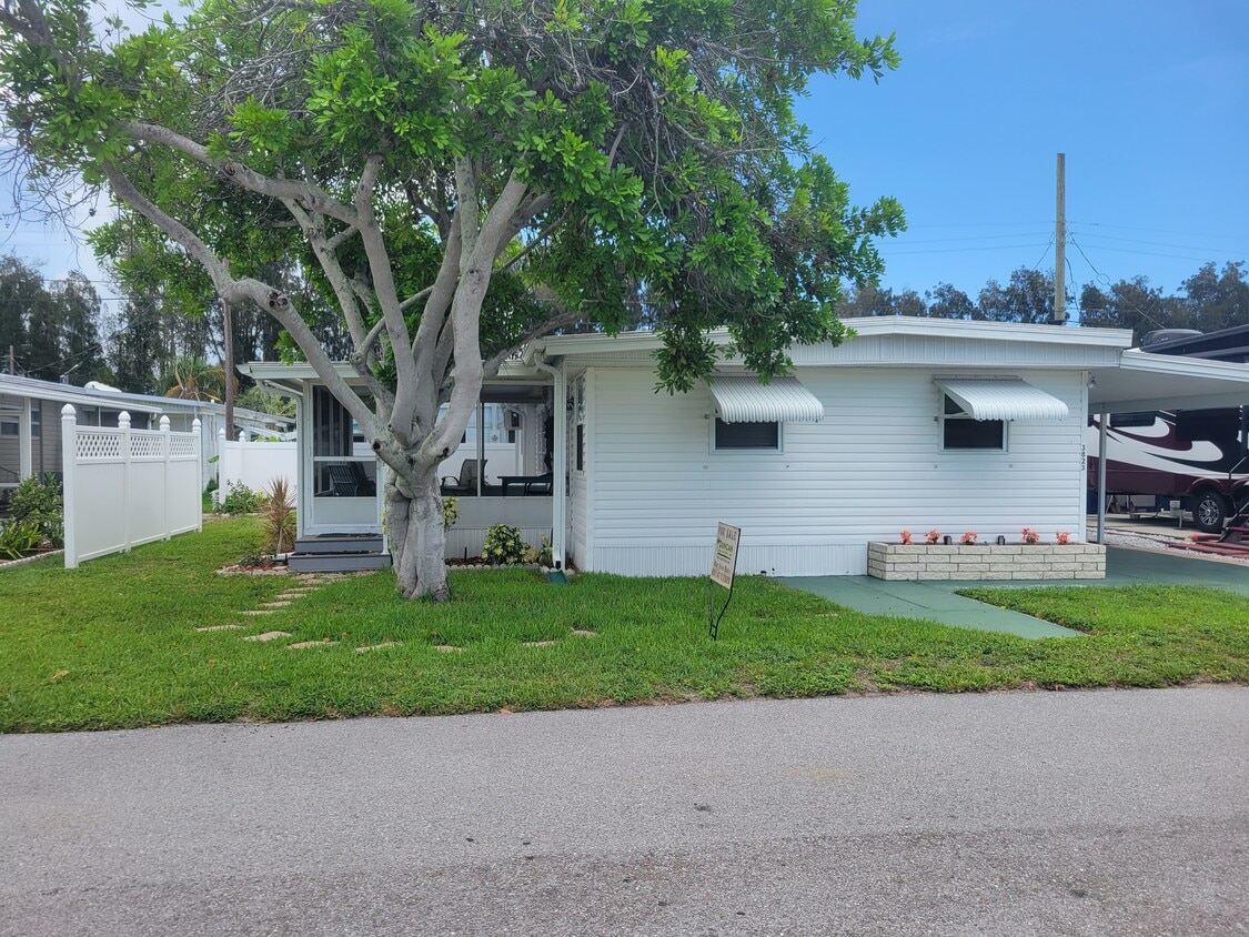 3823 116th St W, Bradenton, FL 34210 House Rental in Bradenton, FL