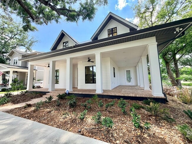 Photo - Brand New Custom 5/3.5 Home Steps from Downtown Winter Garden!