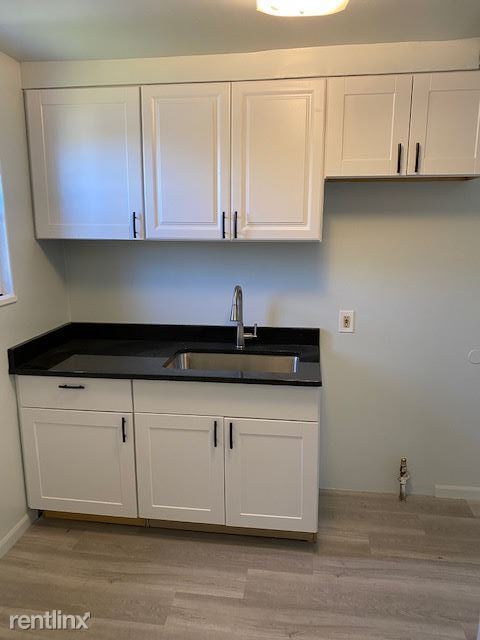 Building Photo - 2 br, 1 bath House - 456 Marquette Dr