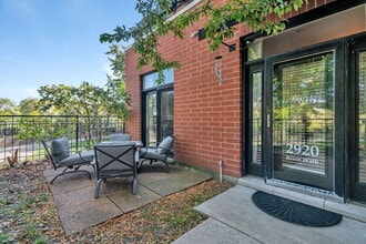 Building Photo - 2920 N River Walk Dr