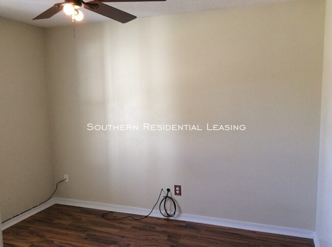 Building Photo - 972 Crimson Heights Ct