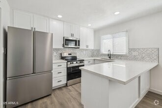 Building Photo - 6173 N Granite Reef Rd
