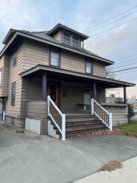 Building Photo - 100 McKinley Ave
