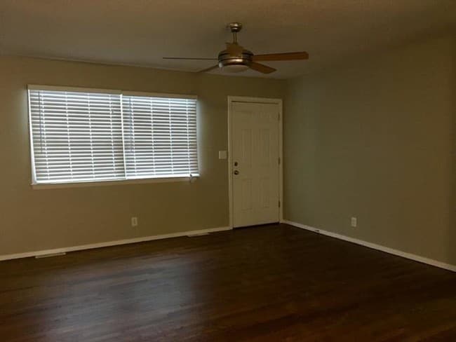 Building Photo - 3612 Randall Dr