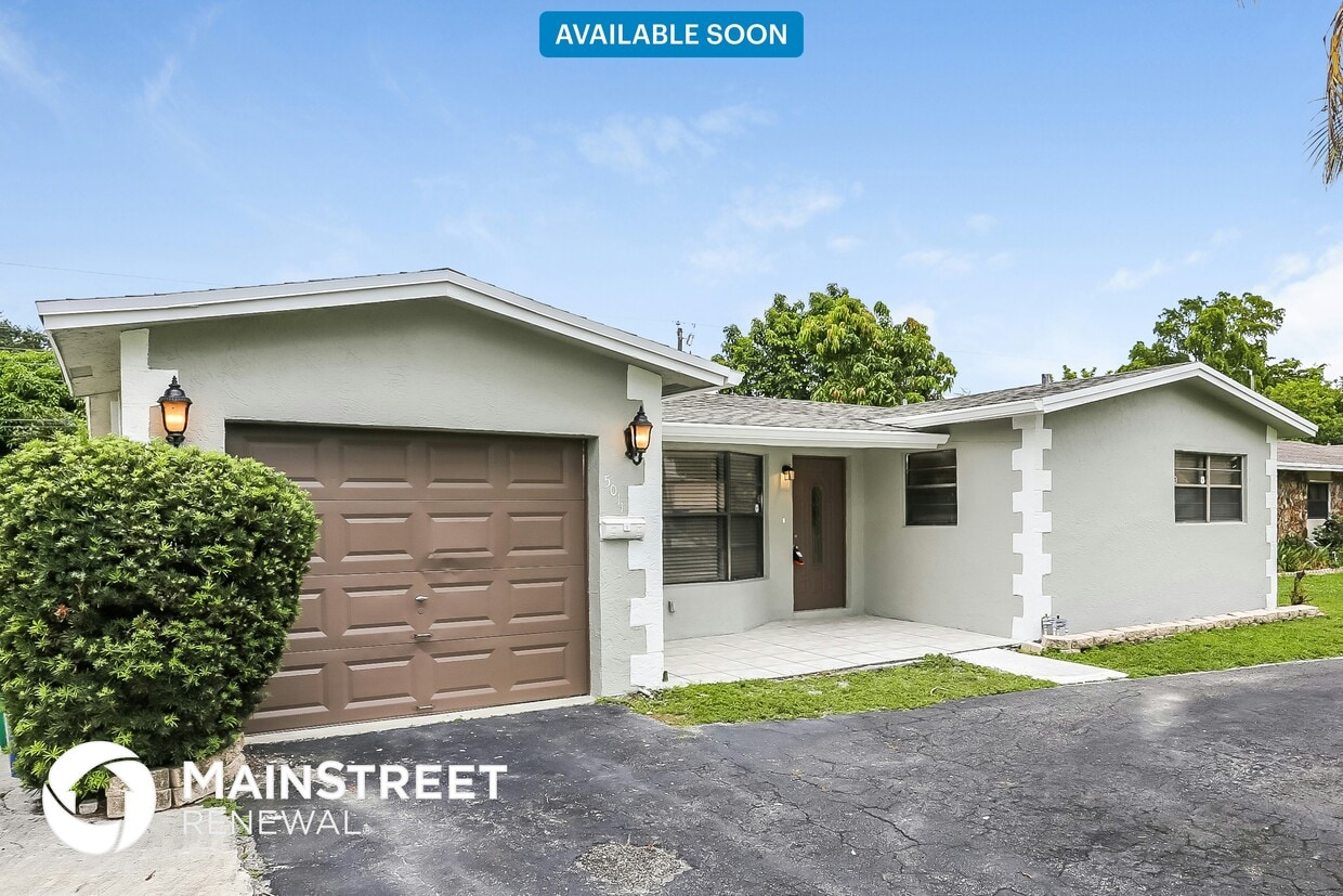 Foto principal - 5011 NW 17th St