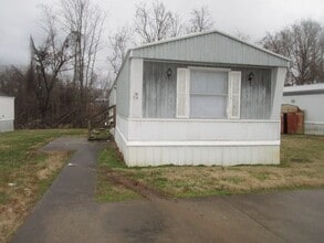Building Photo - 146 Zackary St