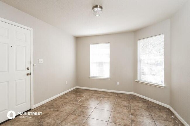 Foto del edificio - 11419 Fire Canyon, San Antonio, TX 78252
