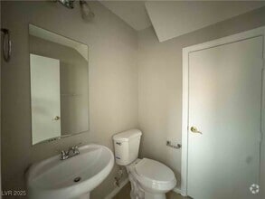 Building Photo - 5255 Cedar Bend Dr